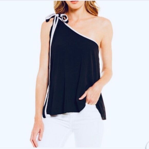 Free People You’re The One Off Shoulder Black Top - Picture 1 of 6